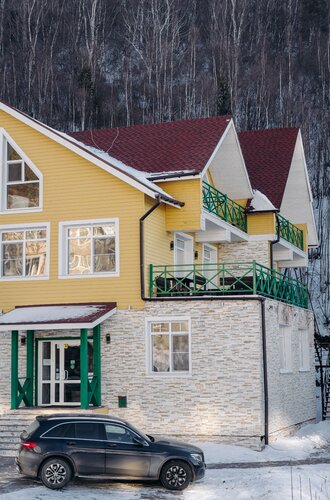 Larch Hotel, Boek Hotel Listvjanka Baikal tract