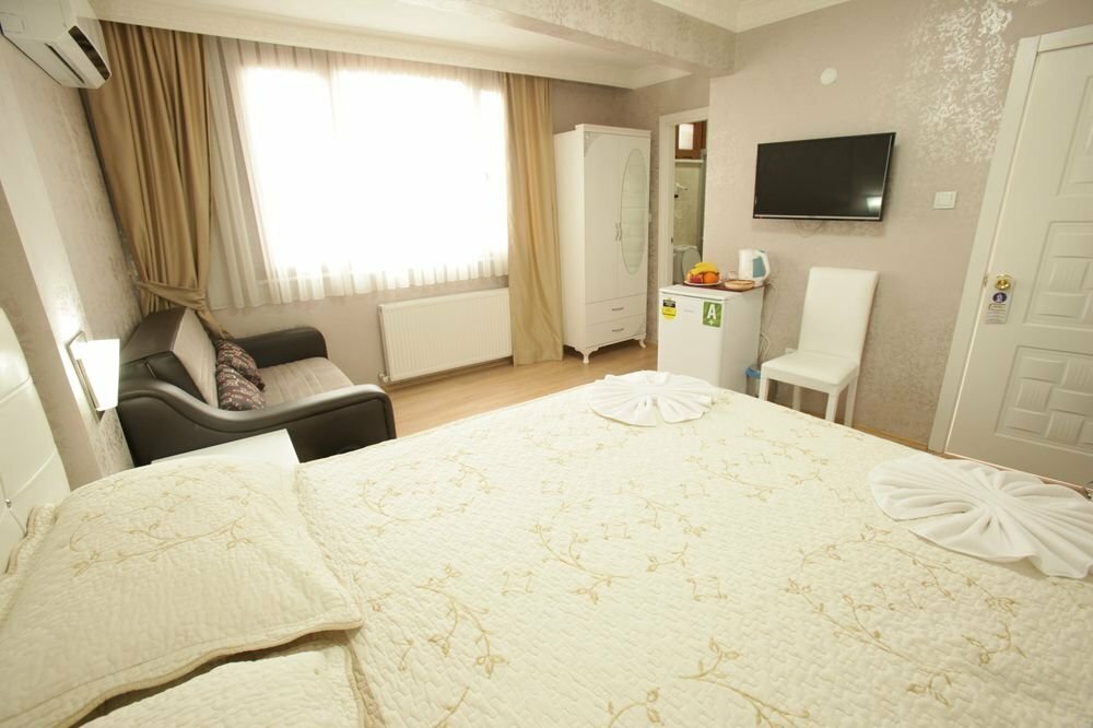 Hotel Ottoman 2 Class