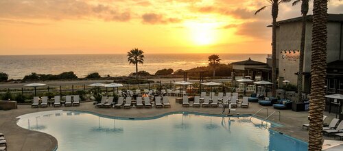 Cape Rey Carlsbad Beach, a Hilton Resort & Spa, Забронировать Курортный отель Карлсбад San Diego County, рядом с Фонд изучения природы в лагуне Батиквитос