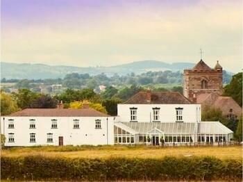 The Wroxeter Hotel, Book Hotel Wroxeter Shropshire