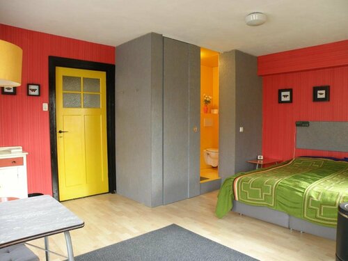 Vintage B&B, Забронировать Отель «постель и завтрак» Отели общины Гронинген с парковкой, Парковка