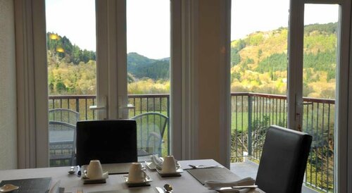 Maes-y-Garth, Забронировать Отель Отели Бетс-и-Койд 5 звезд, рядом с Gwydyr Forest, 5*