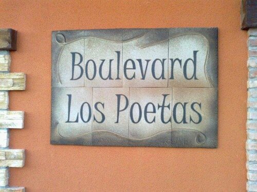 Boulevard Los Poetas, Varaa Hotelli Hotellit Aragonia pysäköinnillä, Pysäköinti