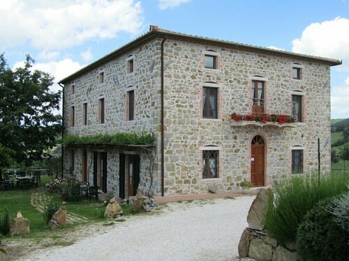 Agriturismo La Marianella, Book Hotel Semproniano Toscana