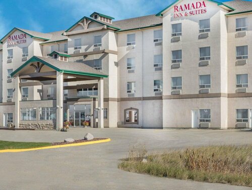 Ramada by Wyndham Clairmont/Grande Prairie, Rezervați Hotel Grande Prairie 