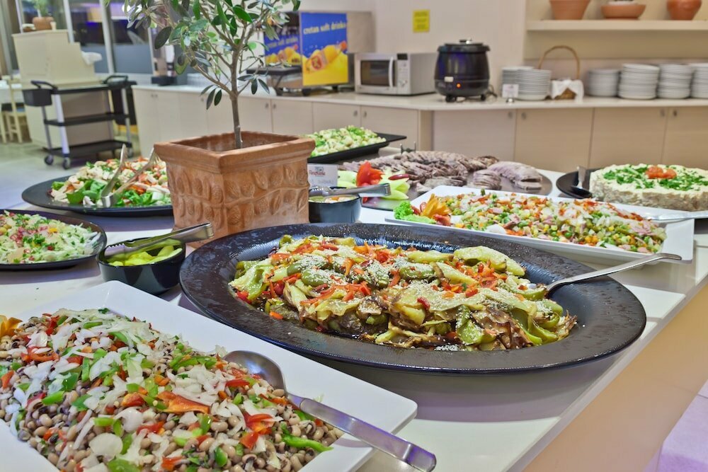 Bali Apartments & Studios