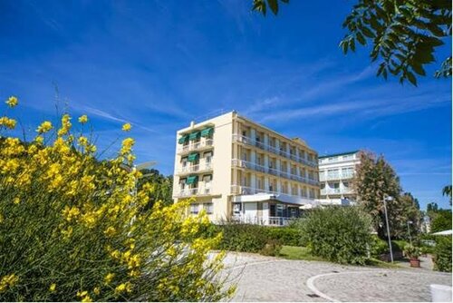Hotel Adler, Book Hotel Marche hoteller med parkering, Parkering