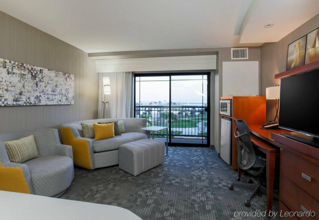 Courtyard by Marriott San Diego Airport/Liberty Station