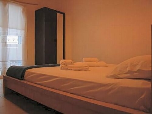 Maistrali, Prenota Hotel Heraklia Irakleia Island