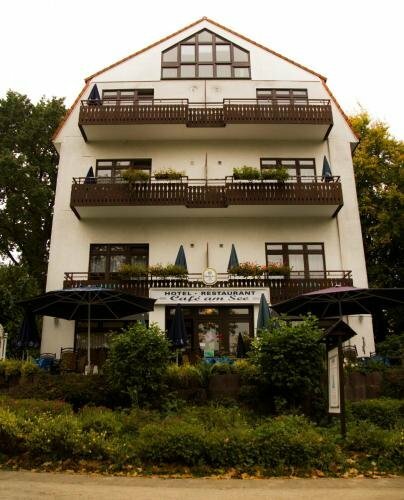 Hotel Haus am See, Забронировать Отель Отели Бад-Зальцуфлен с завтраком, Завтраки