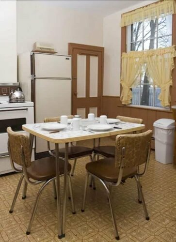 Prince Street Suites, Забронировать Отель Шарлоттаун Остров Принца Эдуарда