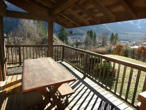 Chalet Panorama, Book Chalet Hoteller i Rhône-Alps med parkering, Parkering