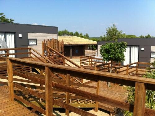 Le Village Vacances de Mimizan Plage, Забронировать Отель Отели Мимизан-Плаж с бассейном, Бассейн