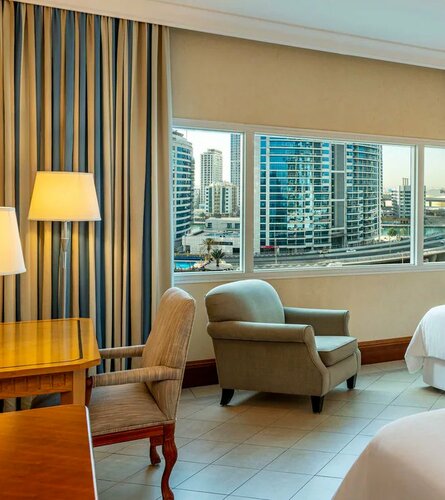 Курорт Sheraton Jumeirah Beach Resort, Забронировать Курортный отель Курортные отели Эмирата Дубая, рядом с Торговый центр The Beach, Курортный отель