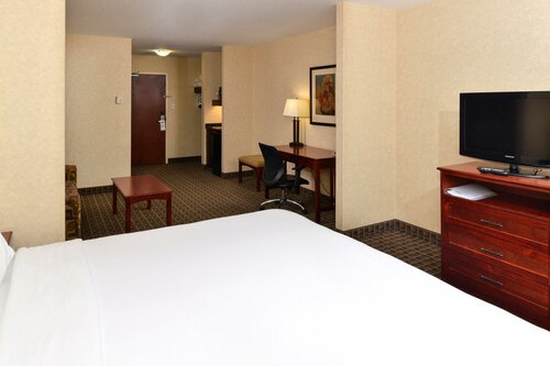 Holiday Inn Express Edmonton North, Rezervovat Hotel Northwest Edmonton Edmonton