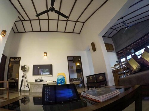 Rakuen Beach Villa, Забронировать Вилла Раджгама 