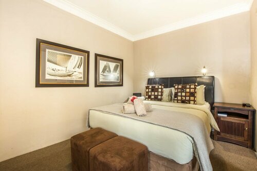 Fairway Guest House, Забронировать Гостевой дом Отели Дурбана с завтраком, рядом с Kengsington Square, Завтраки