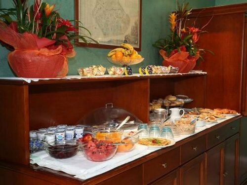 Hotel Abacus, Buchen Sie Hotel Porto Mantovano Lombardei