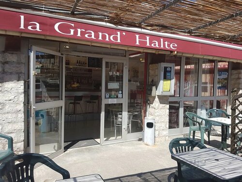 Hotel La Grand Halt, Забронировать Отель Отели Lozère с парковкой, Парковка