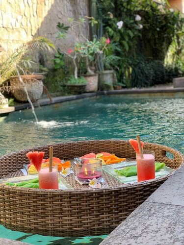 Naja Private Villa, Rezervovat Vila Hotely v Lodtunduh se snídaní, Snídaně