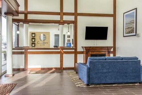 Comfort Inn Medford, 예약 호텔 메드퍼드 Long Island