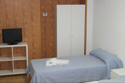 Hostal Amantes De Teruel, Prenota Hotel Teruel Teruel