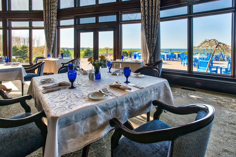 Fox Harb' r Resort