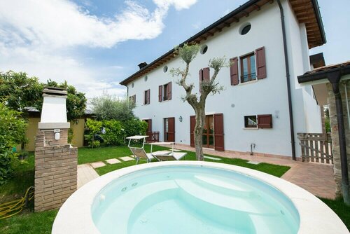 Casa Nicole, Забронировать Апартаменты/квартира Апартаменты Valtenesi del Garda, Апартаменты/квартира