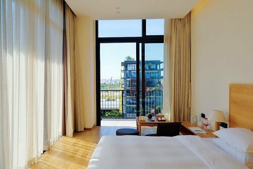 Taihua Wutong Hotel, Забронировать Отель Отели Баоань с парковкой, Парковка