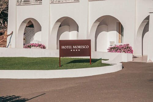 Hotel Moresco, Забронировать Отель Отели Санта-Тереза-Галлура с бассейном, Бассейн