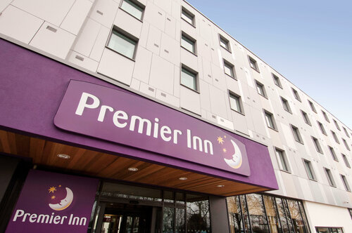 Premier Inn London Heathrow Terminal 5, Boek Hotel Hotels in Groot-Londen met parkeren, Parkeren