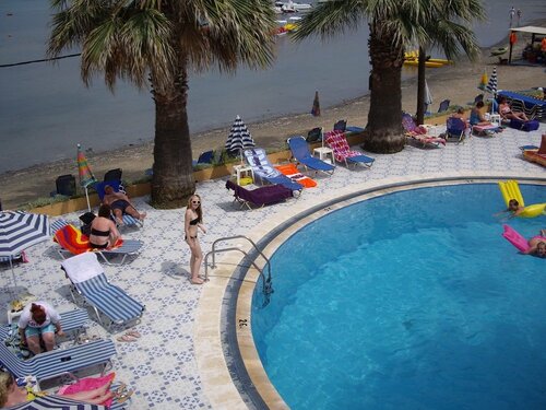 Marias Beach Hotel, Забронировать Апартаменты/квартира Отели Острова Корфу с бассейном, Бассейн