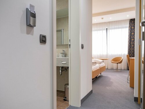Hotel Coronado, Book Hotel Mendrisio Ticino