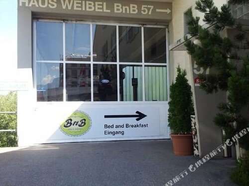 BnB Haus Weibel, Забронировать Отель «постель и завтрак» Отели Ландкварт с завтраком, Завтраки