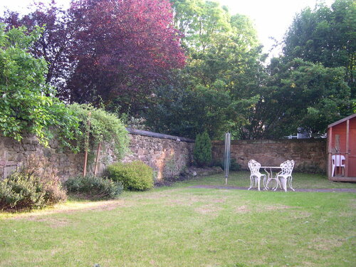 Arrandale Guest House, Book Pension Edinburgh hoteller med parkering, Parkering