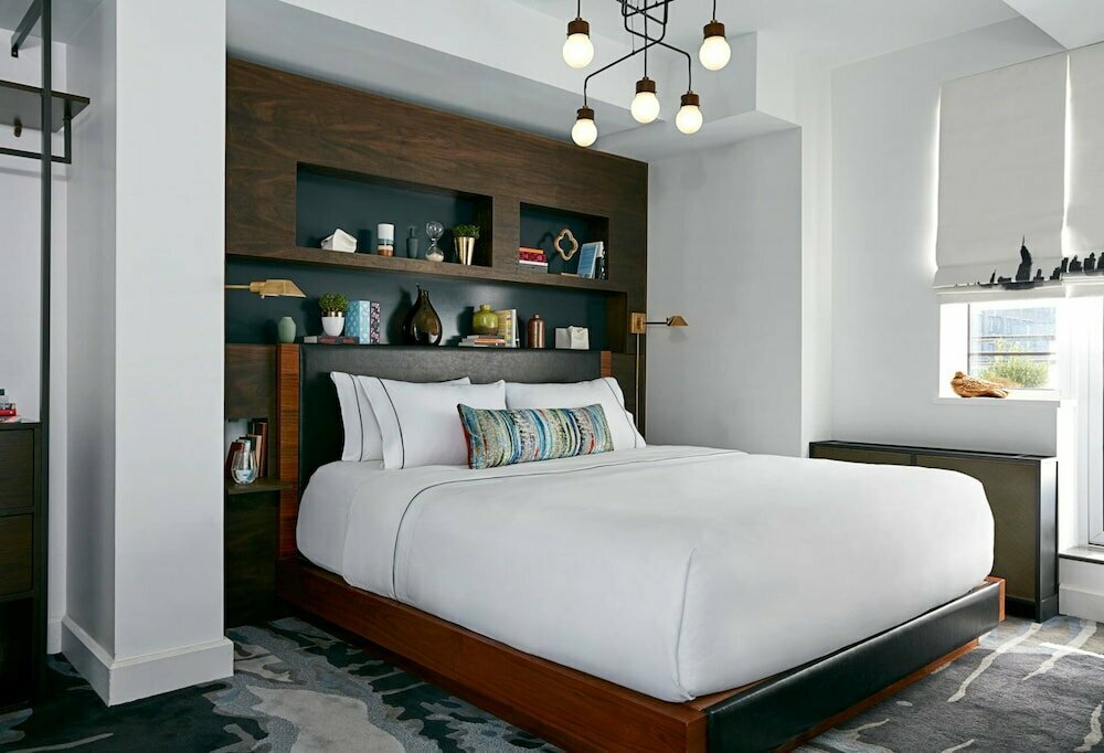 The Renwick Hotel New York City, Curio Collection by Hilton