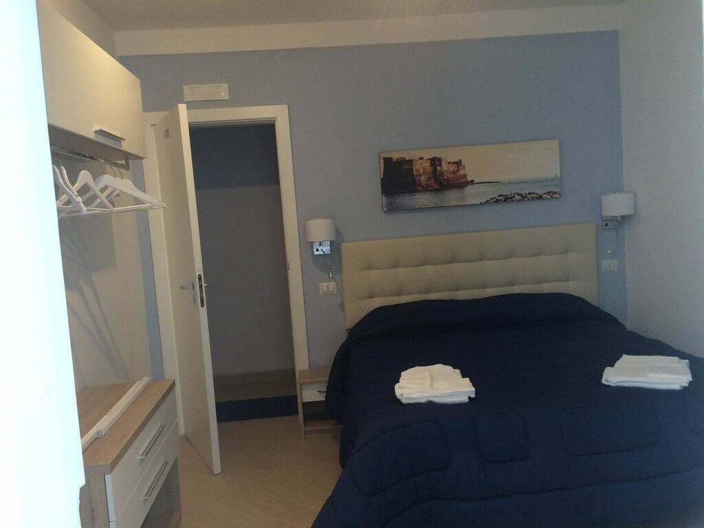 Base Napoli Mergellina