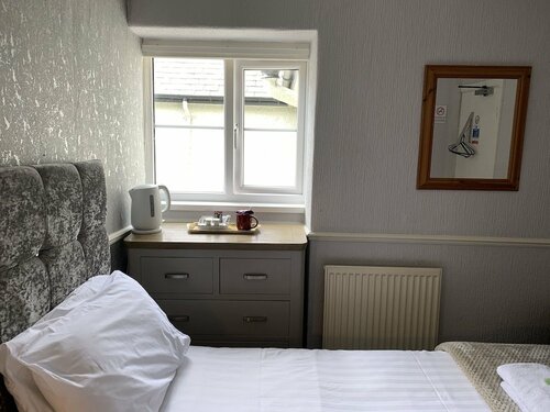 The Bull Hotel, Забронировать Отель Валли Anglesey