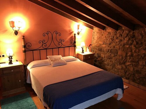 Posada El Angel de la Guarda, Book Hotel Cantabria Coast hoteller med parkering, Parkering