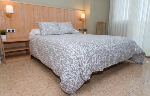 Hotel El Cid, Забронировать Отель Морелья Castellon Province, рядом с Музей Sexenni