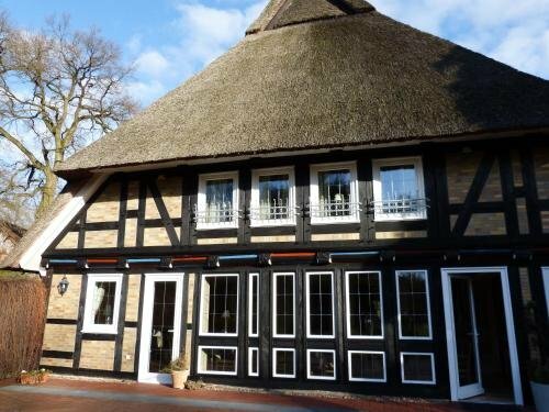 Romantik Hotel Köllners Landhaus, Забронировать Дом для отпуска Целле Люнебургская пустошь