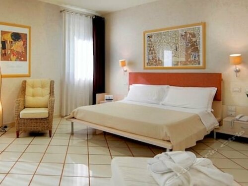 Hotel Principe d'Aragona, Sure Hotel Collection by BW, Забронировать Отель Отели Модика с бассейном, Бассейн