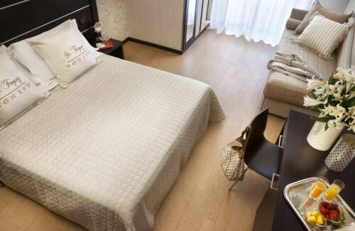 Villa Bianca Hotel, Забронировать Вилла Коттеджи Римини - центра городов - Римини, Коттедж