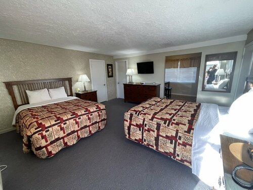 Sage N Sand Motel, Забронировать Мотель Мозес-Лейк штат Вашингтон