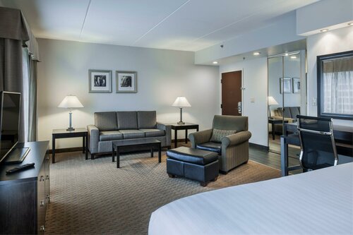 Holiday Inn Express Laurel Lakes, Book Hotel Hoteller i Maryland med parkering, Parkering