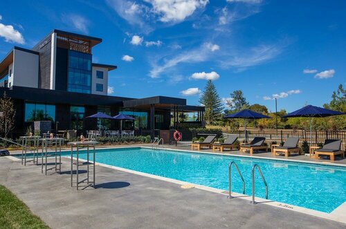 DoubleTree by Hilton Auckland Karaka, Varaa Hotelli  
