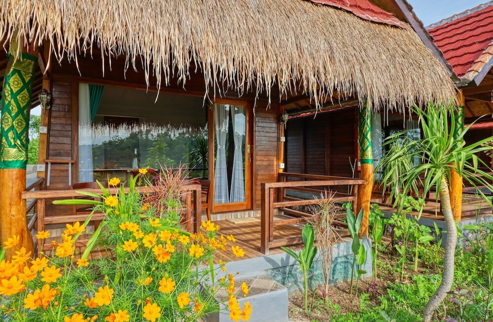 Ayu Hill Bungalows