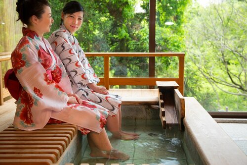 Yamanaka Onsen Kissho Yamanaka, Buchen Sie Pension SPA-Hotels in Kaga, SPA