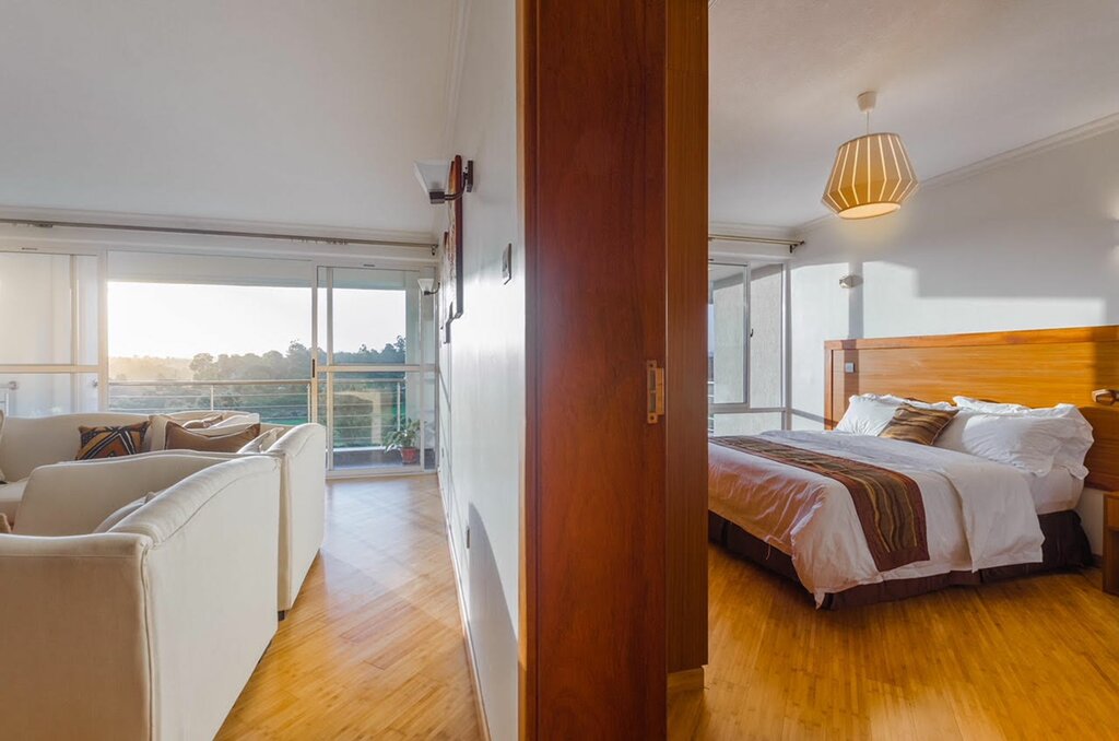 Lymack Suites & Garden