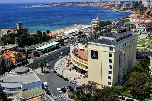 SEA VIEW w/ Balcony 2 mins walk to Beach & Casino, Забронировать Отель Эшторил Estoril Coast